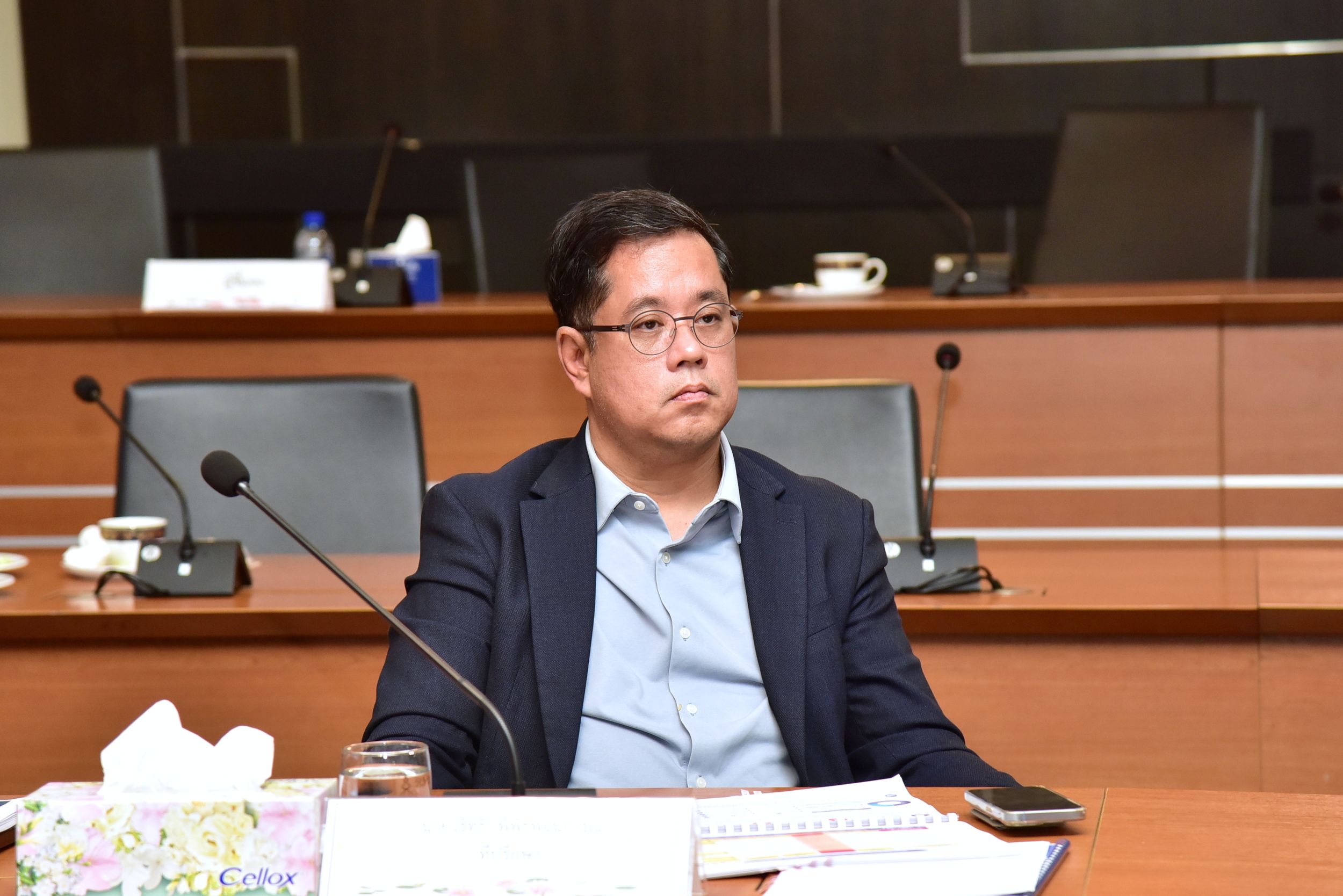 ประชุมคณะกรรมการการเงินและทรัพย์สิน ครั้งที่ 10_09