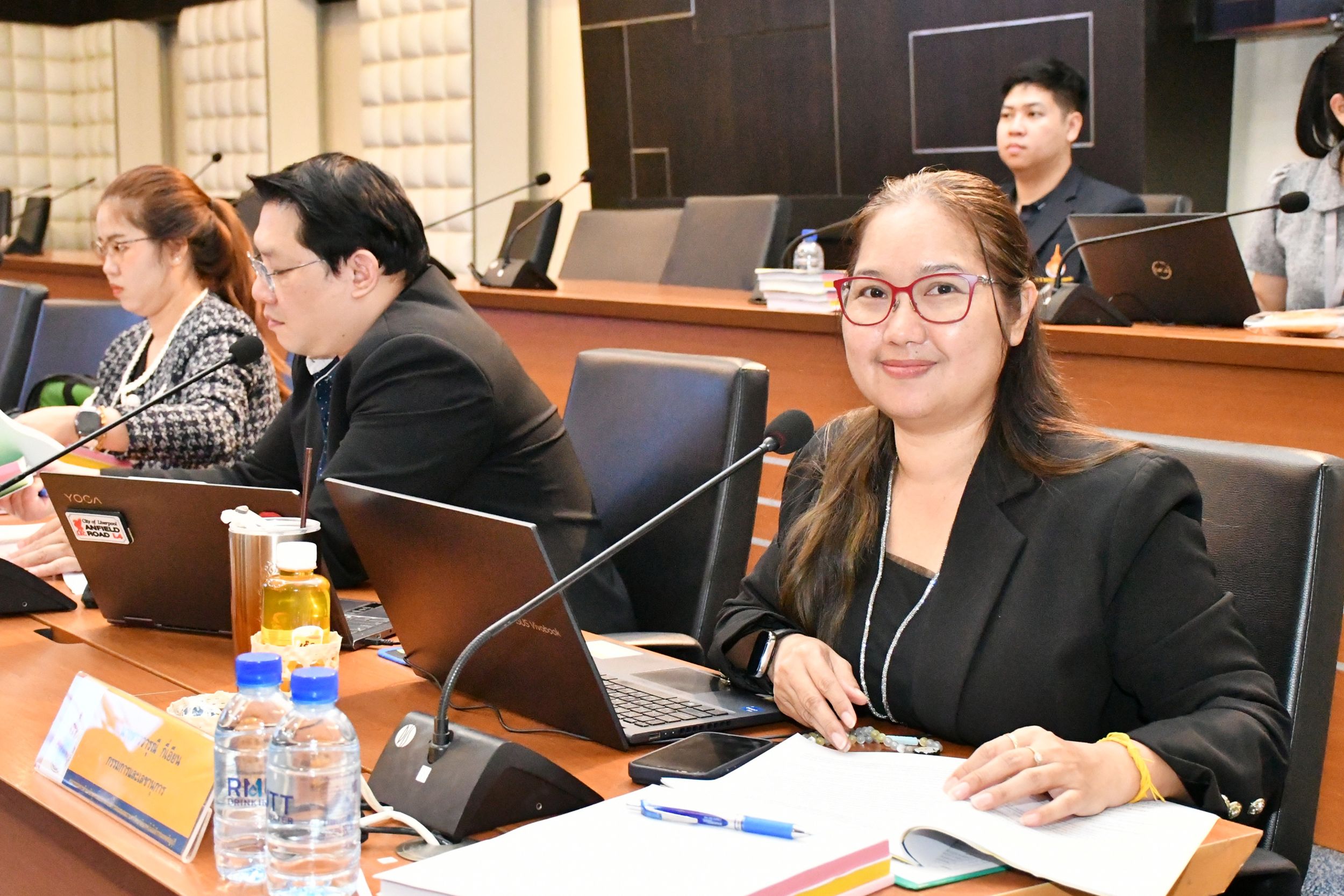 ประชุมคณะกรรมการด้านหลักสูตร_10