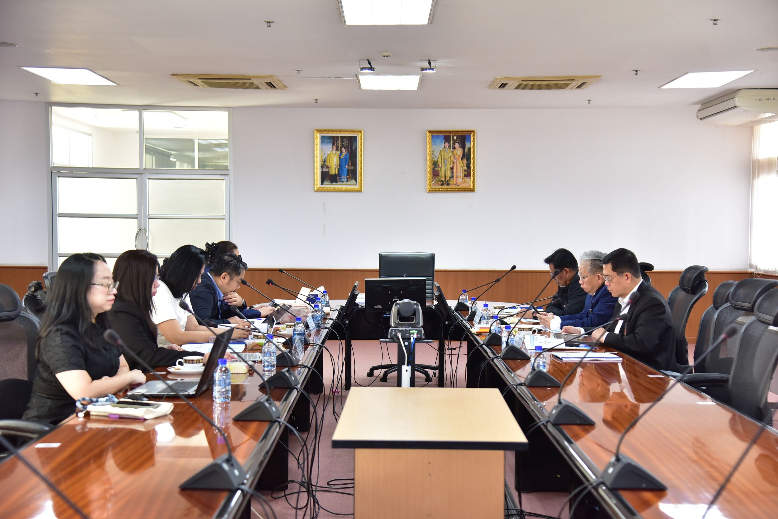 ประชุมคณะกรรมการยุทธศาสตร์