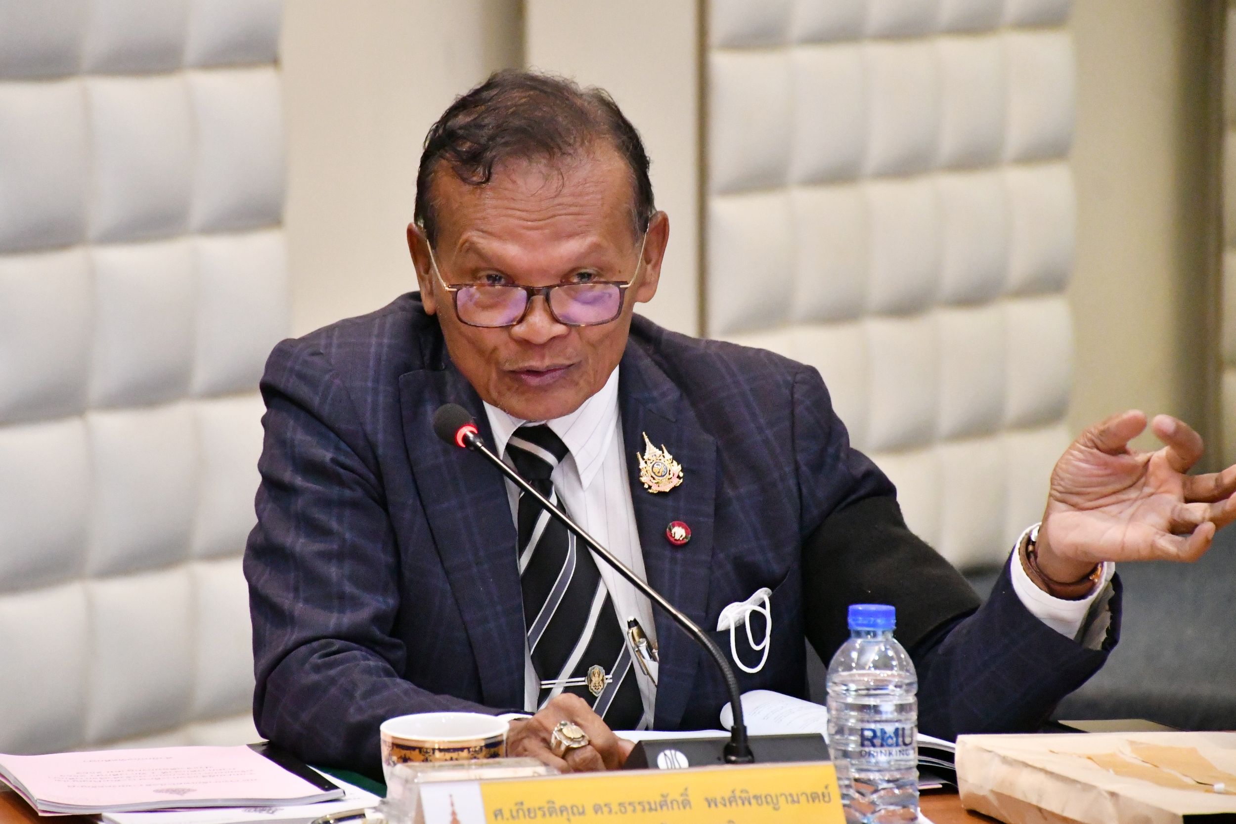 ประชุมสภาวิชาการ _03