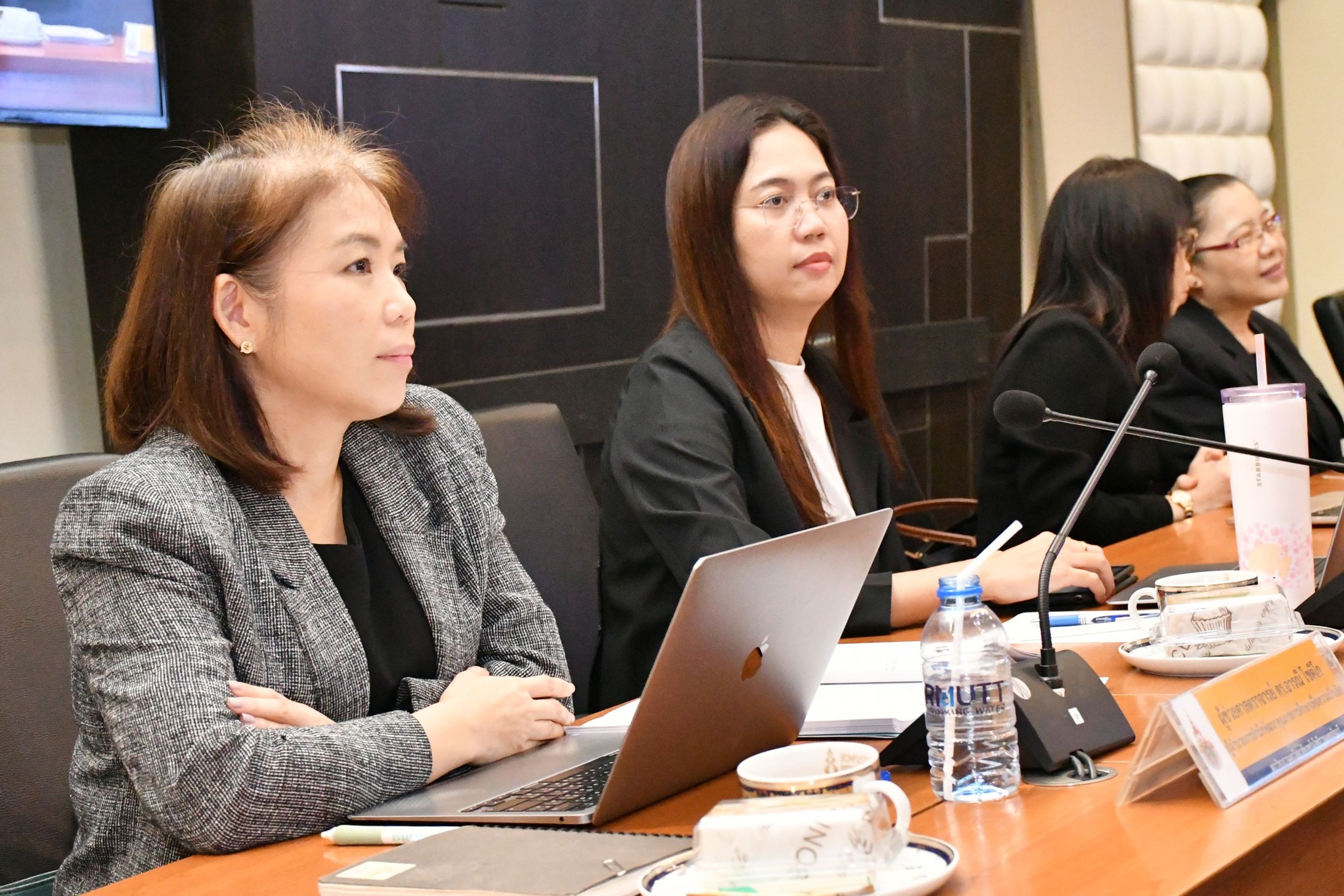 ประชุมสภาวิชาการ _13
