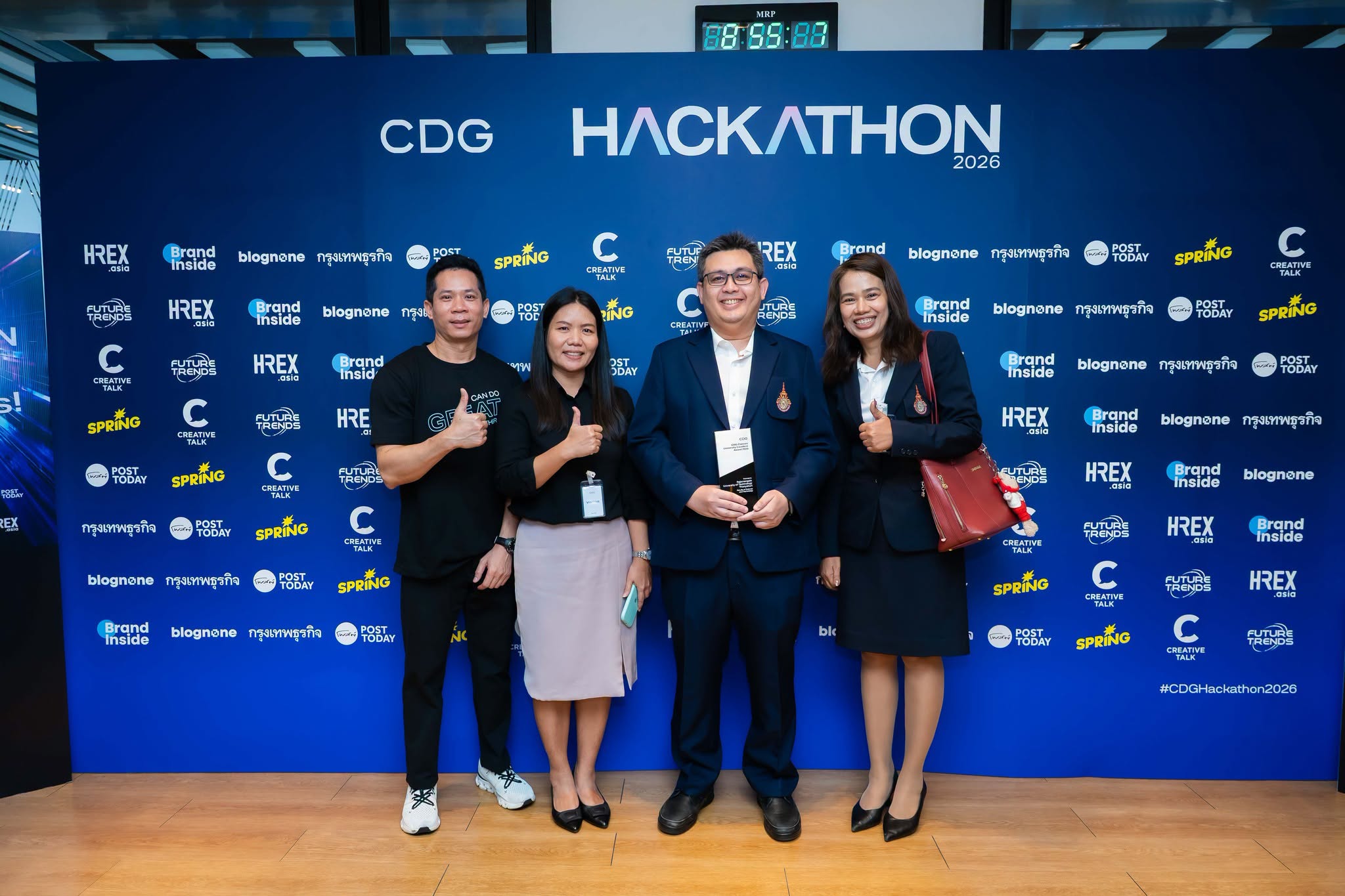 Science Tech WinsCDGHackathon