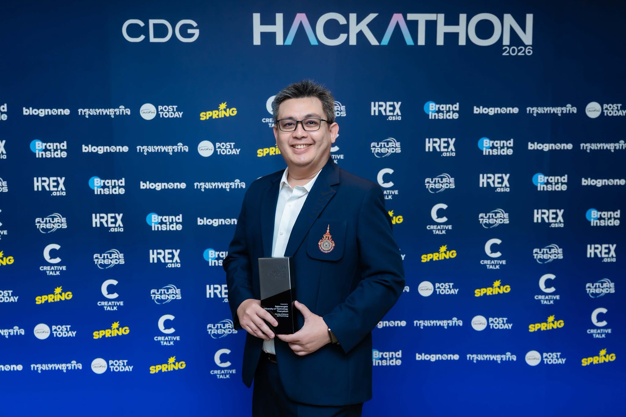 Science Tech WinsCDGHackathon