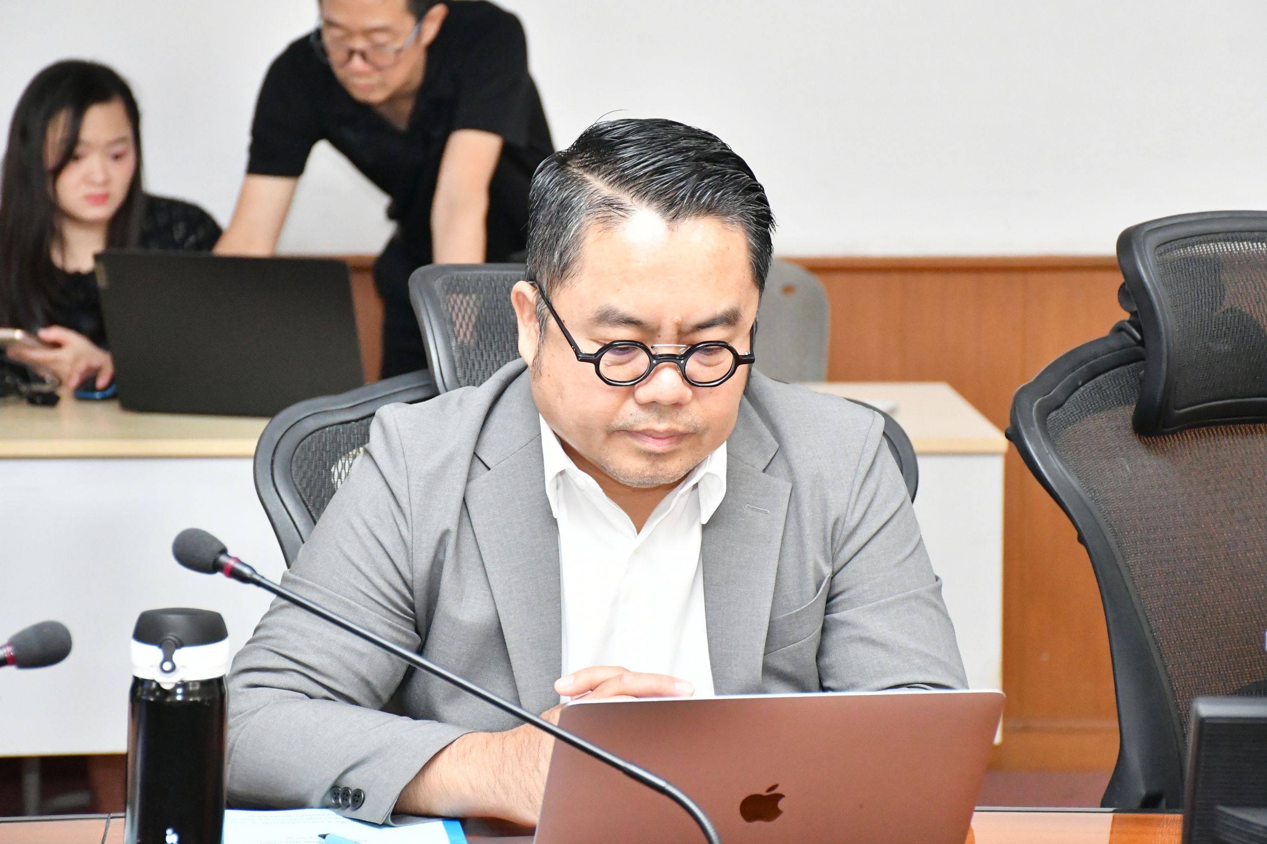 ประชุมคณะกรรมการยุทธศาสตร์_02