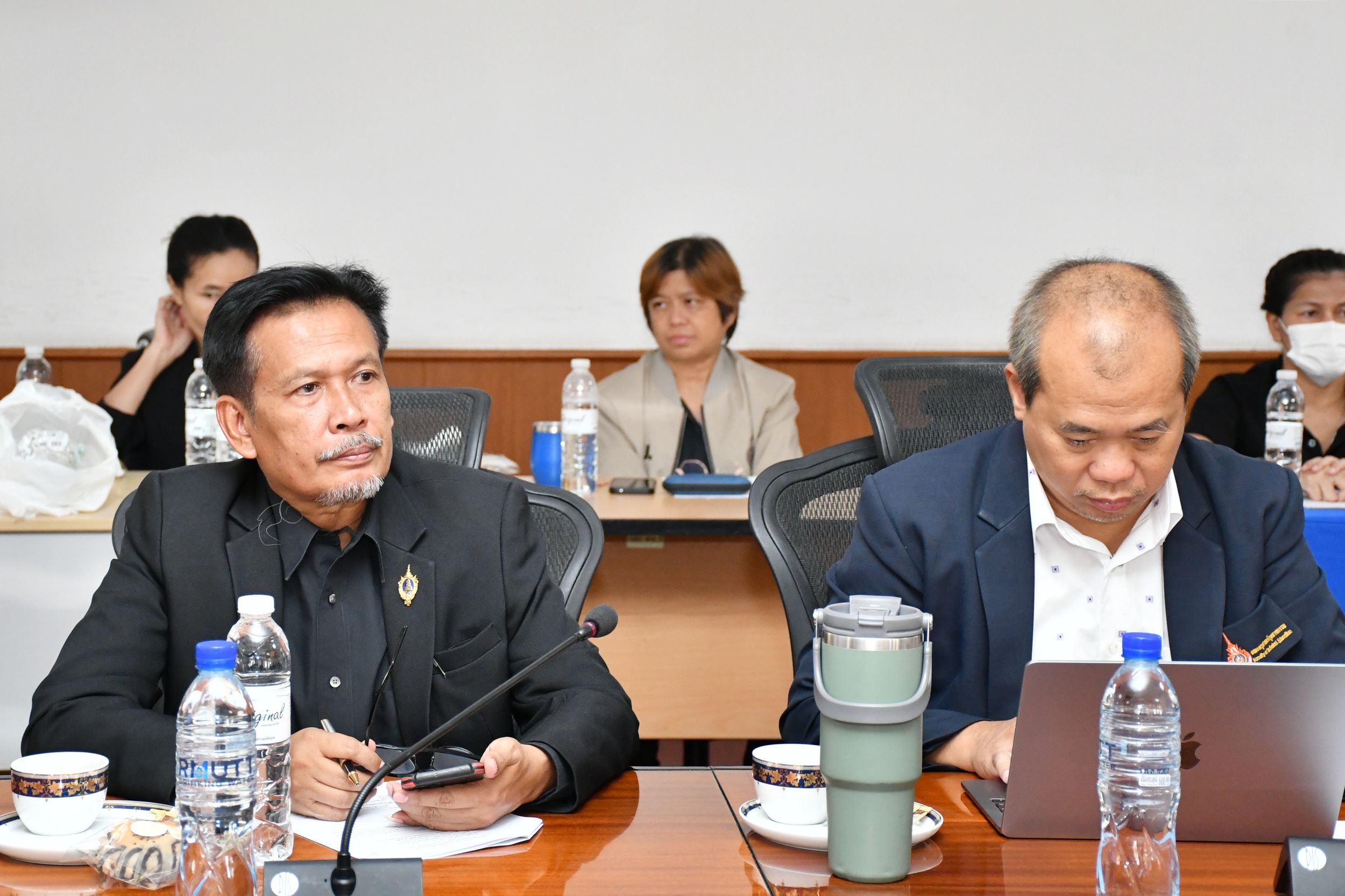 ประชุมติดตามการปฏิบัติตามข้อเสนอแนะการตรวจ_11