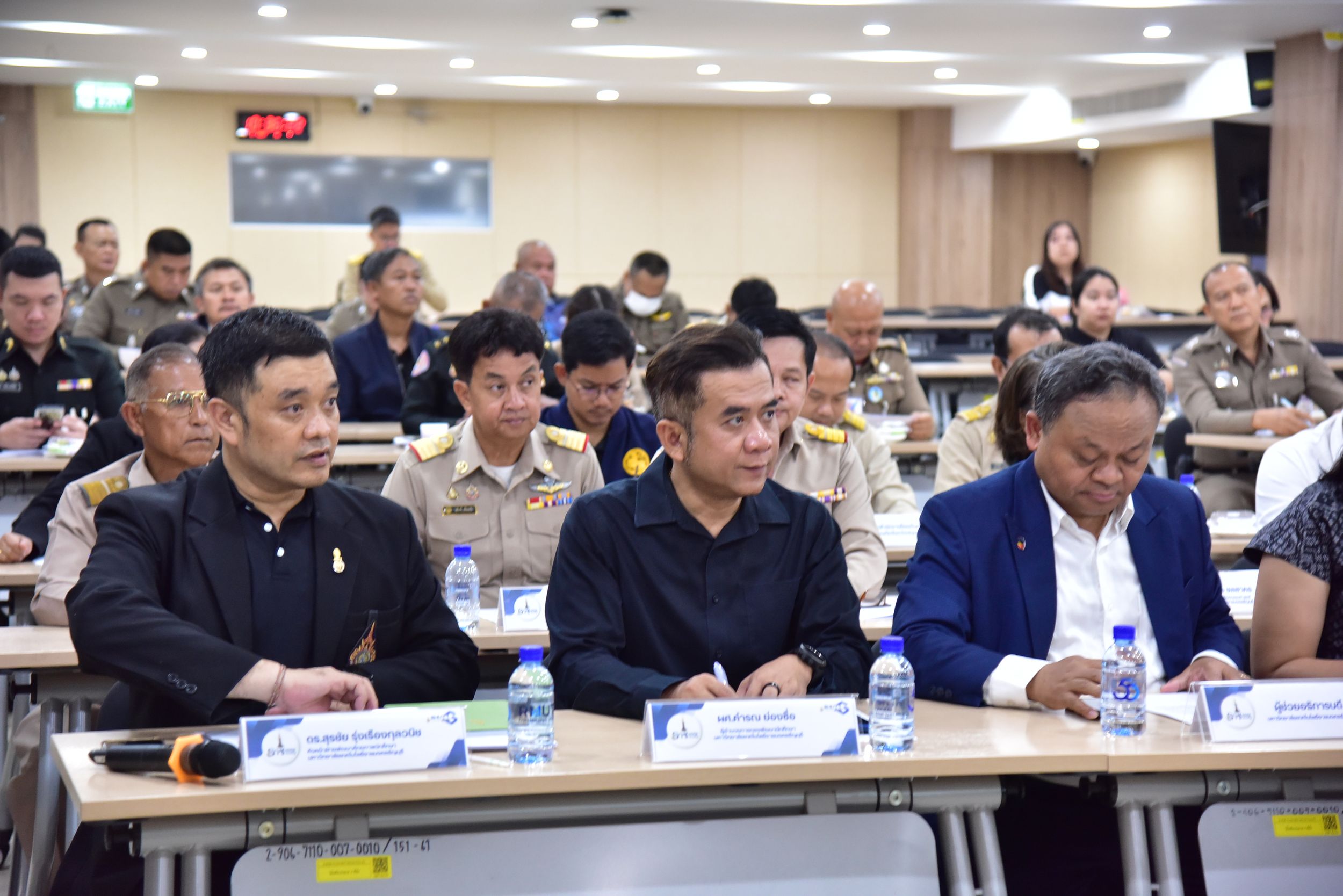 ประชุมเตรียมการรับเสด็จฯ _09