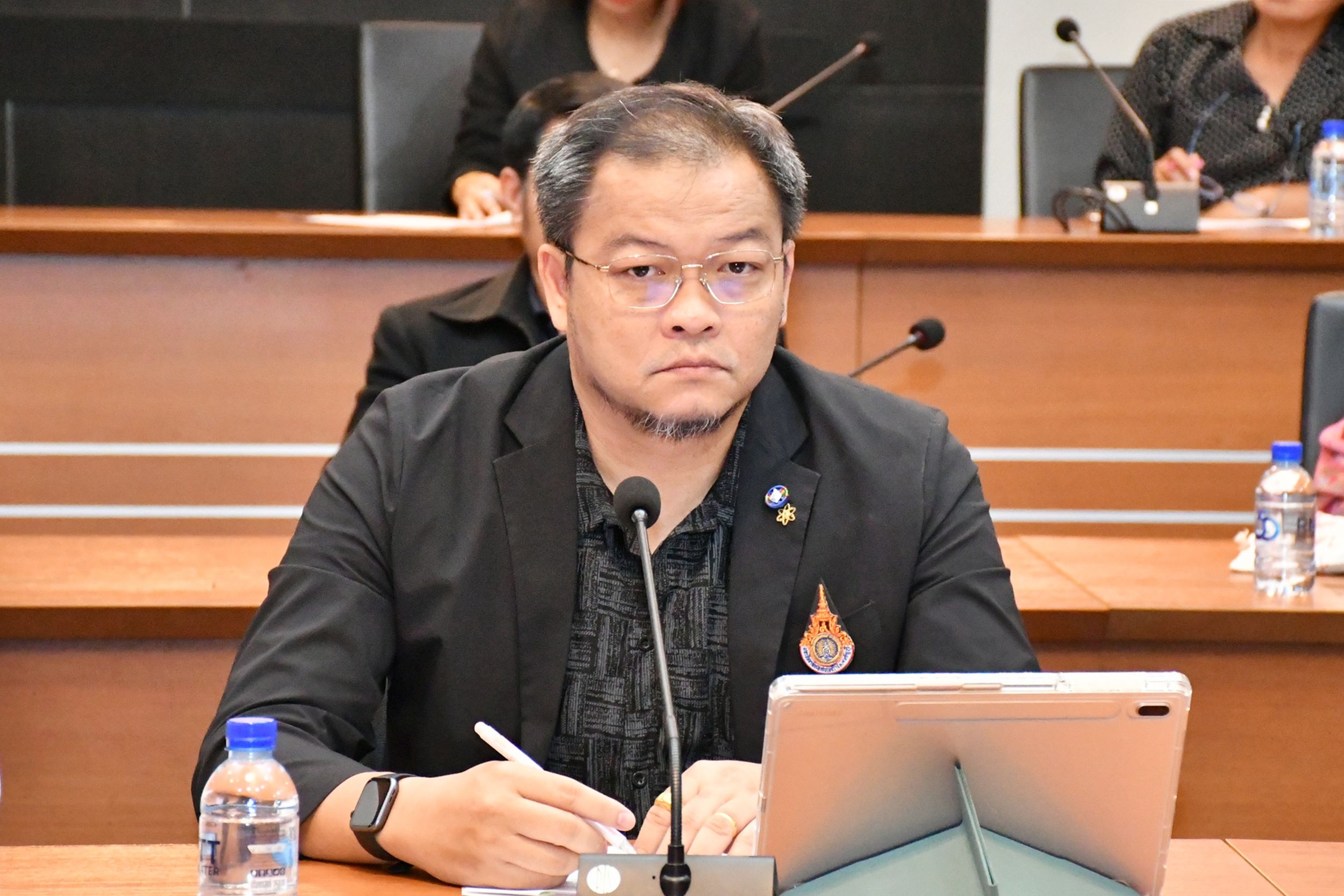 มทร.ธัญบุรี ประชุมเตรียมความพร้อมพิธีถวายผ้า_03