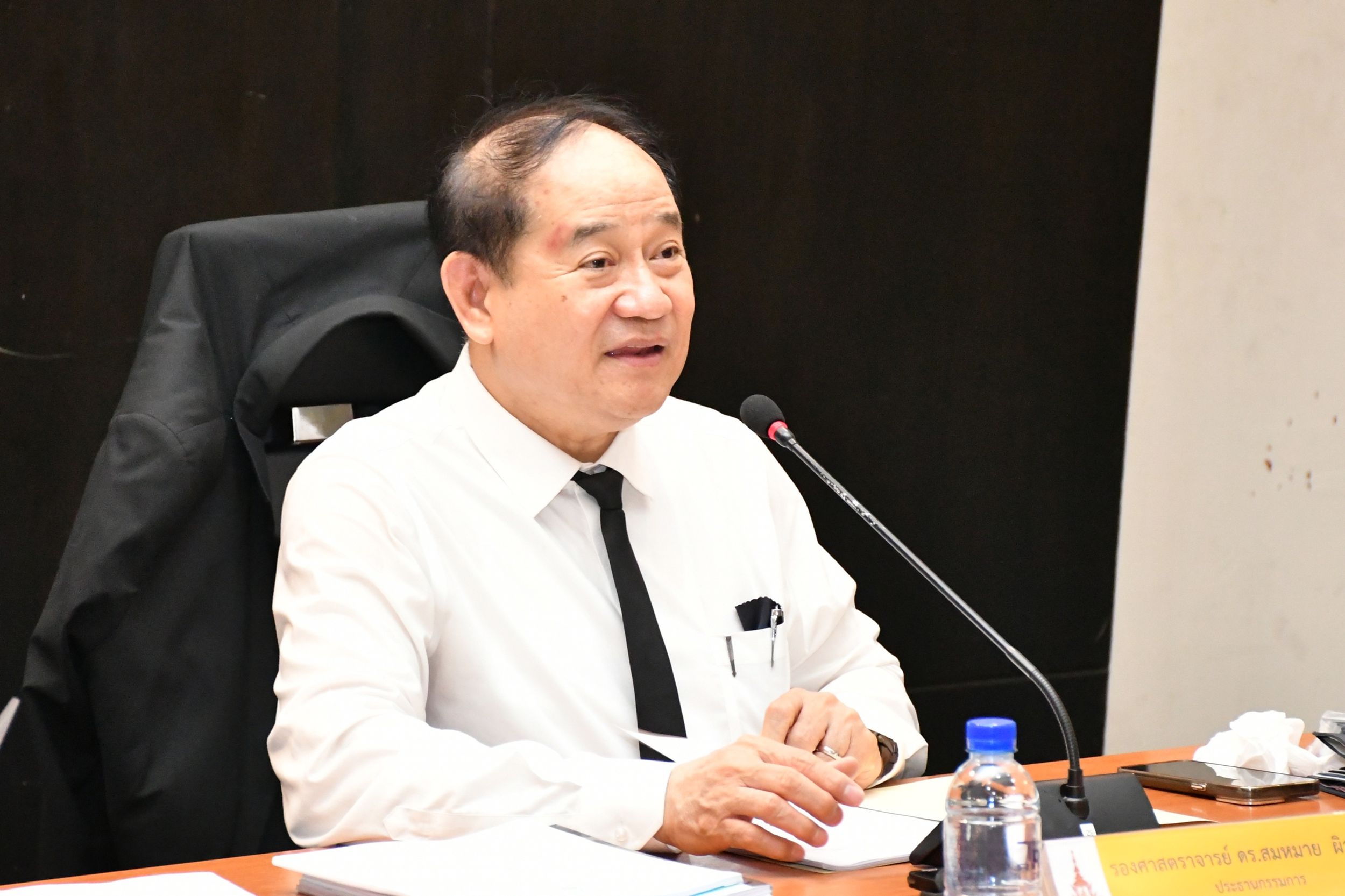 ประชุมสภาวิชาการ มทร.ธัญบุรี_02